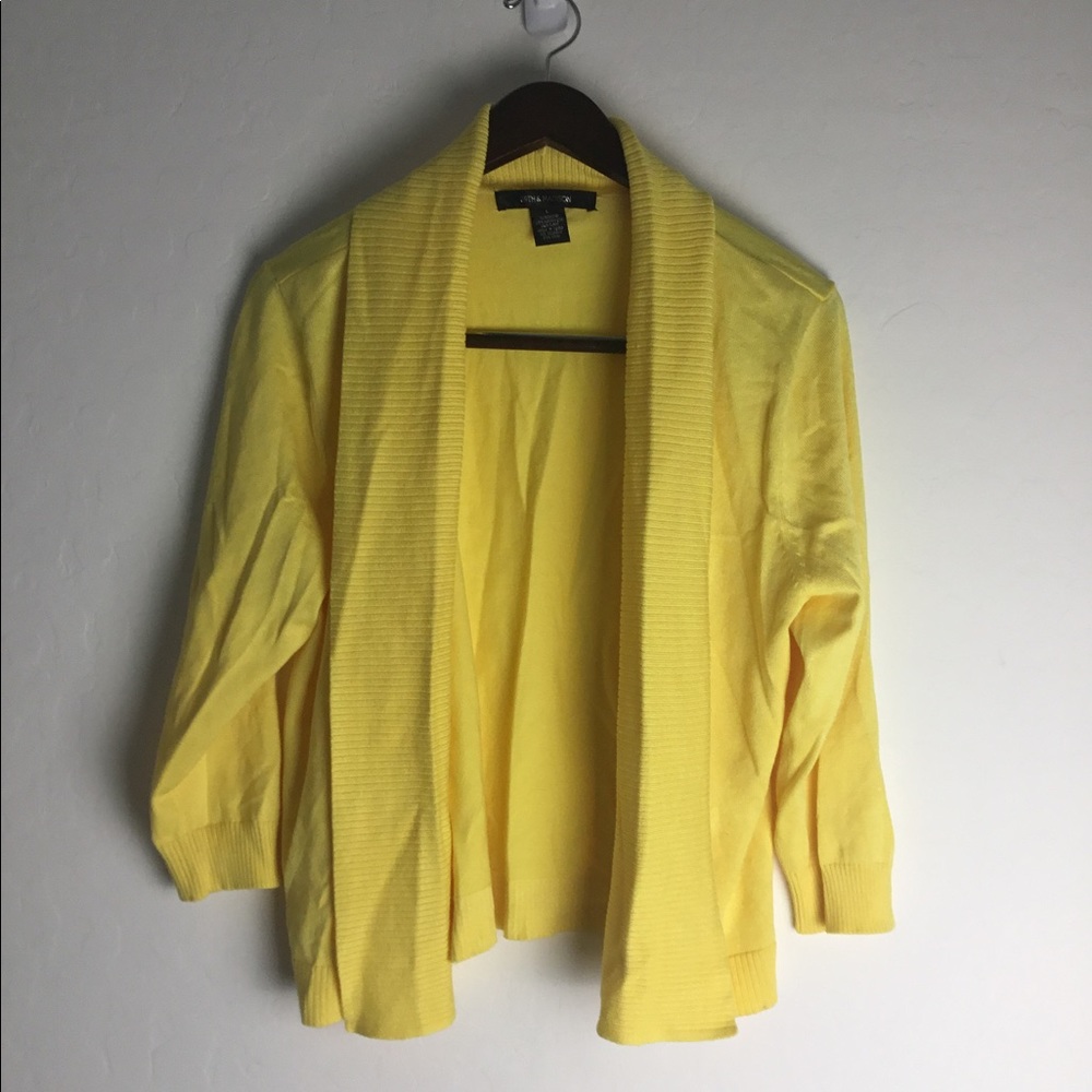 89th & Madison Cardigan Size Large